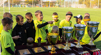 Поддерживаем юных чемпионов!
